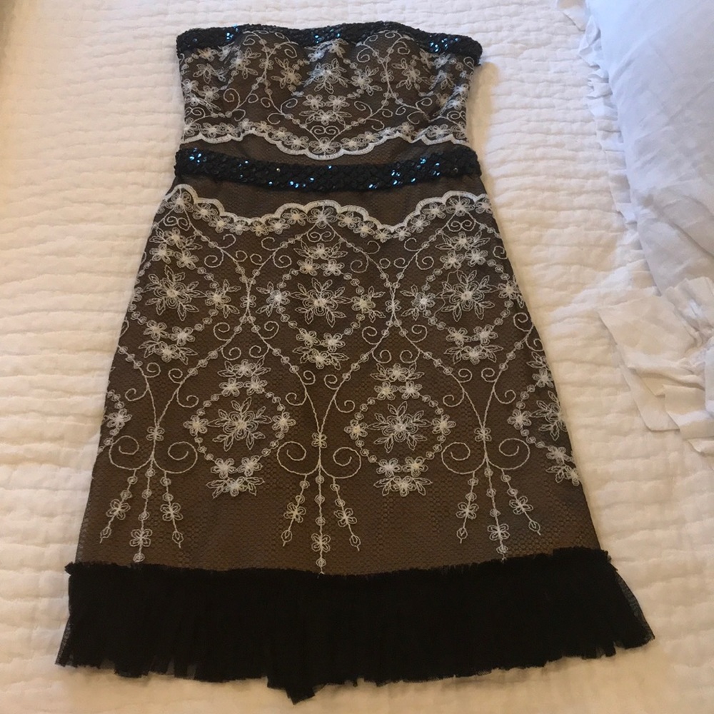 Lyndia strapless dress